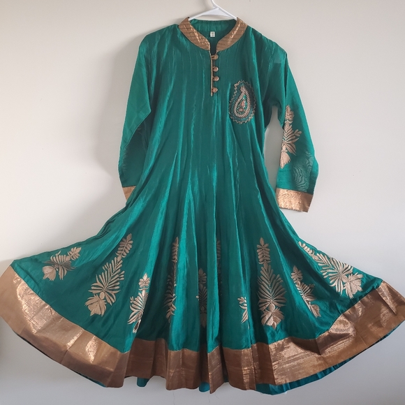 Emerald Green Indian/Pakistani Anarkali - Picture 6 of 10